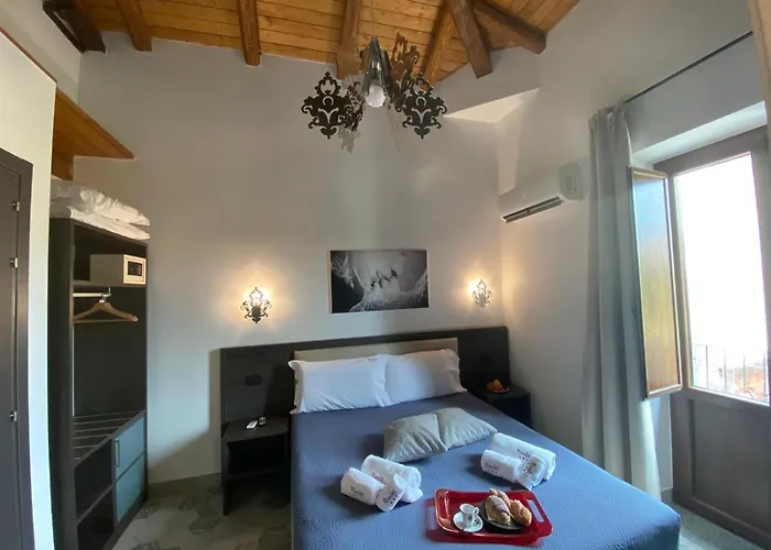 Alterego Bed & Breakfast 4*